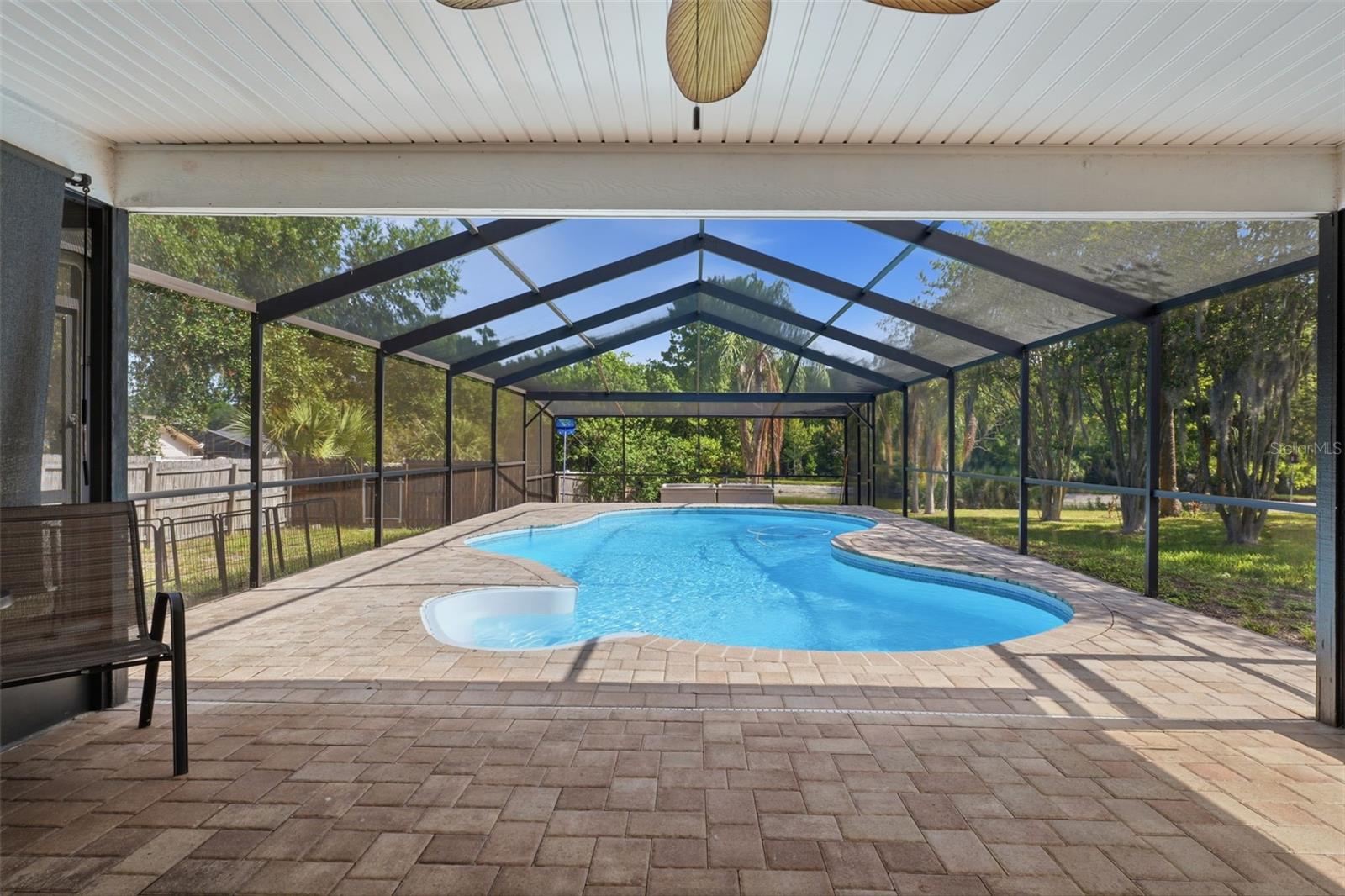 BRIARWOODS - Residential