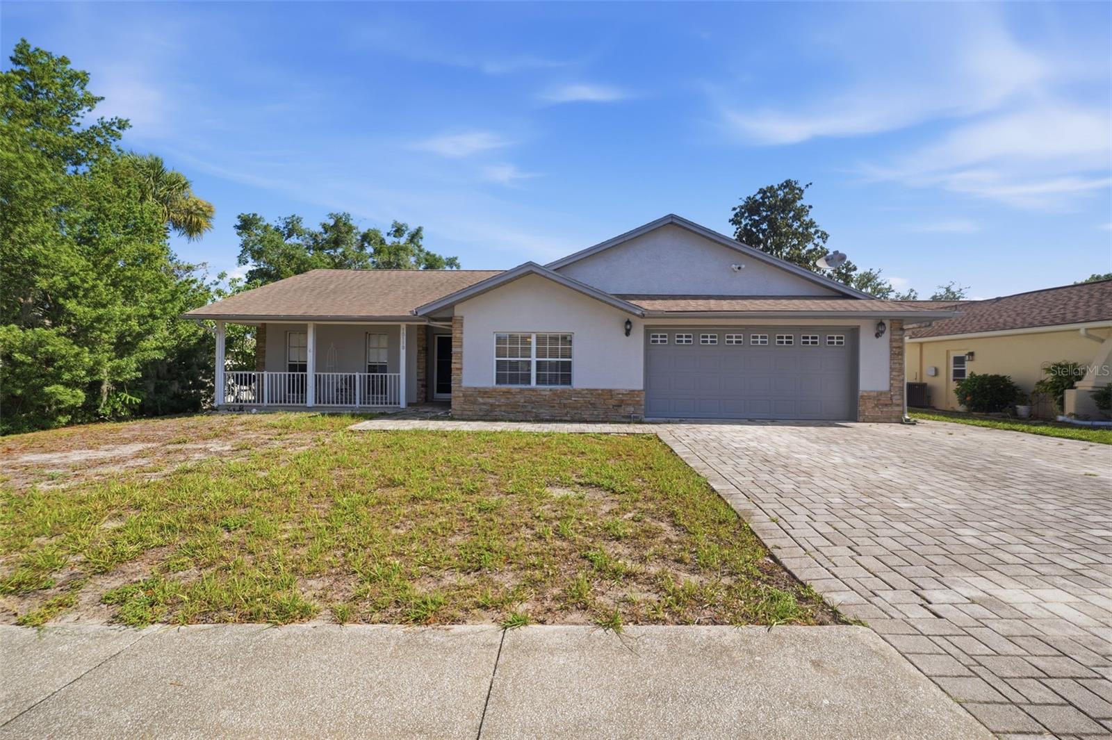 BRIARWOODS - Residential