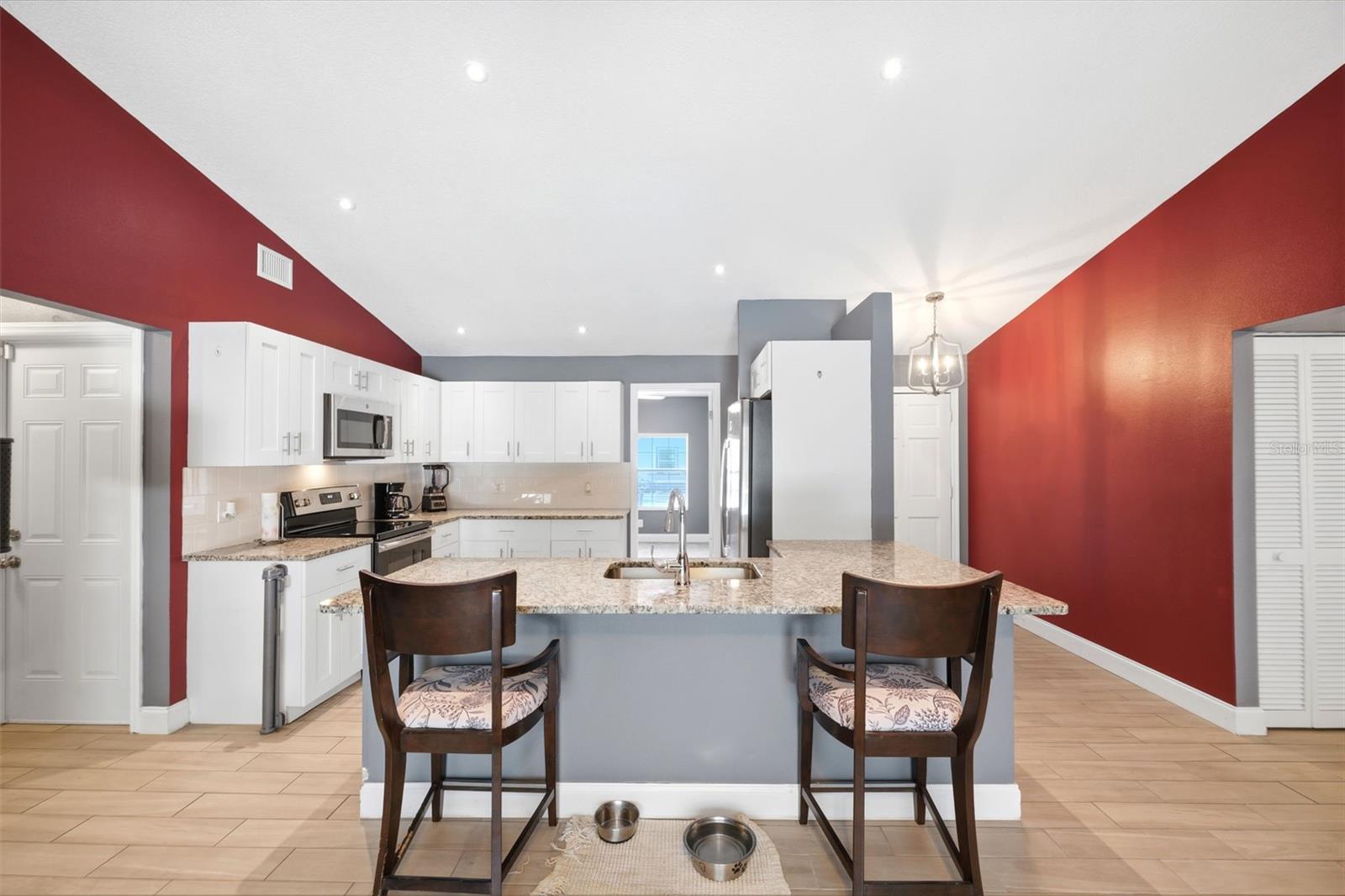 BRIARWOODS - Residential