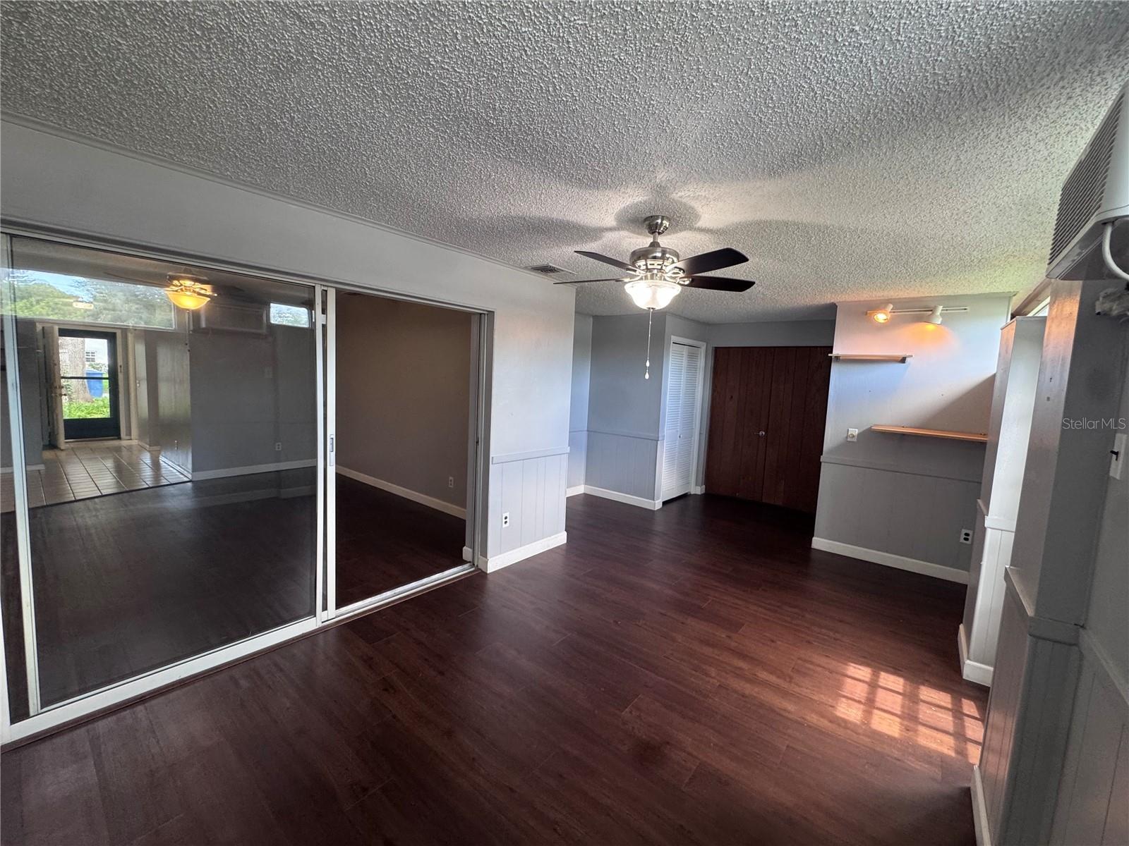 KAPOK MANOR CONDO - Residential