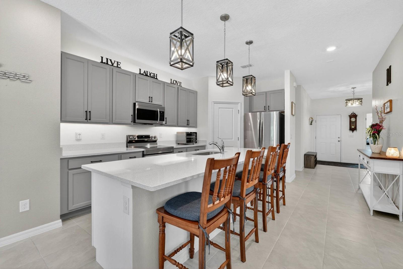 HAMPTON OAKS - Residential