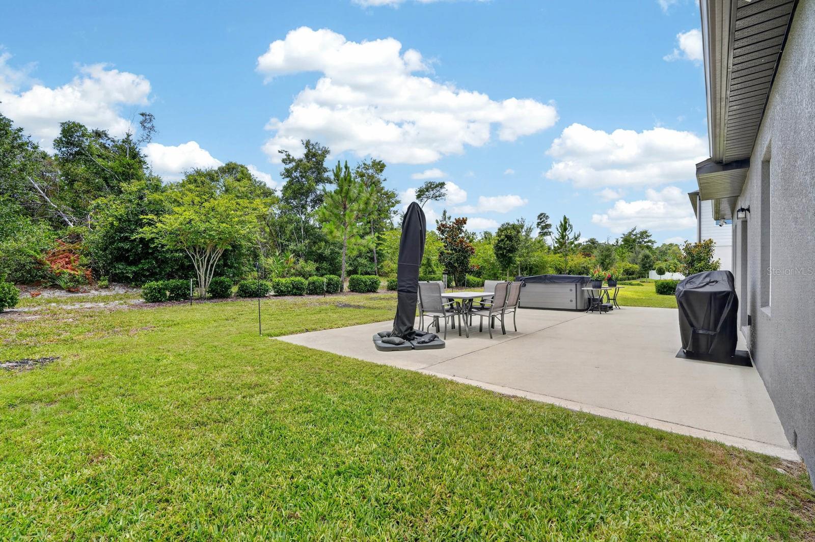 HAMPTON OAKS - Residential