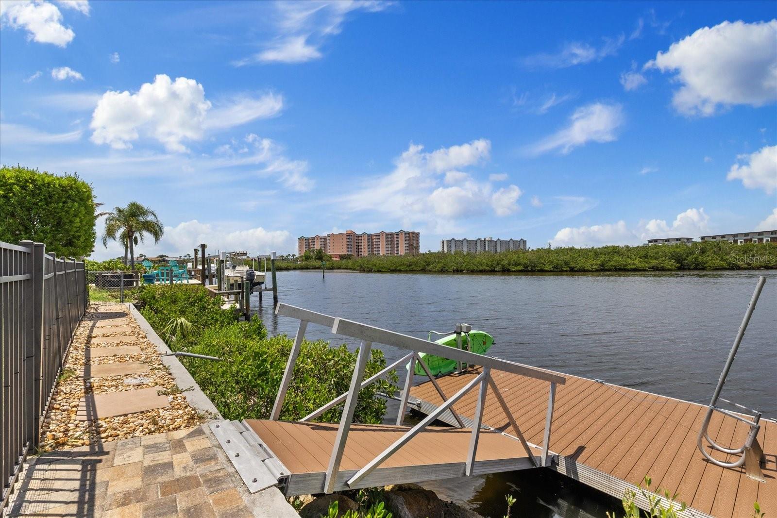 GULF HARBORS WOODLANDS - Residential