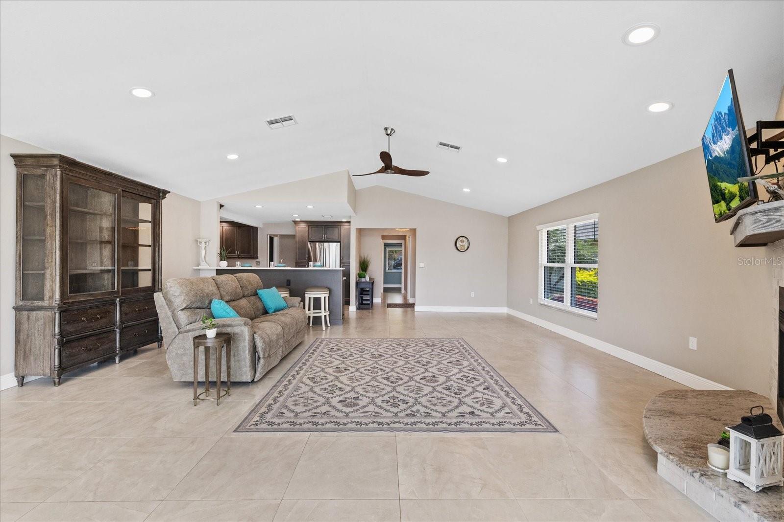 GULF HARBORS WOODLANDS - Residential