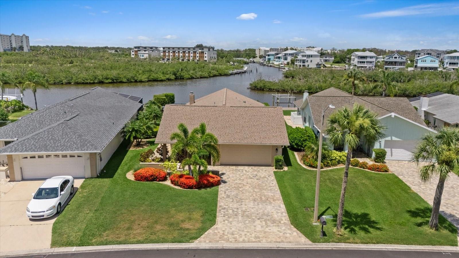 GULF HARBORS WOODLANDS - Residential