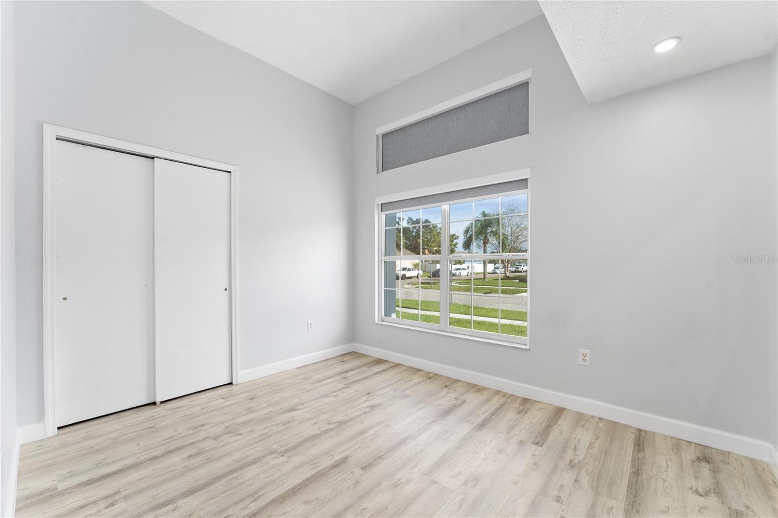 GREENPOINTE - Residential
