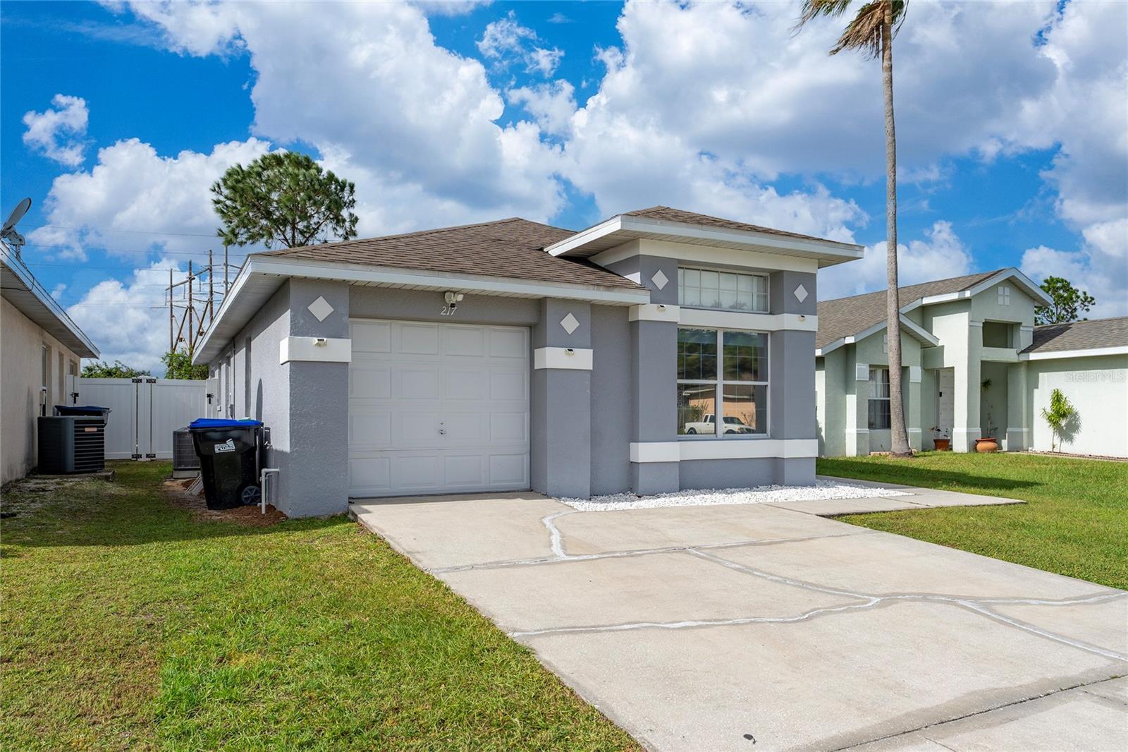 GREENPOINTE - Residential
