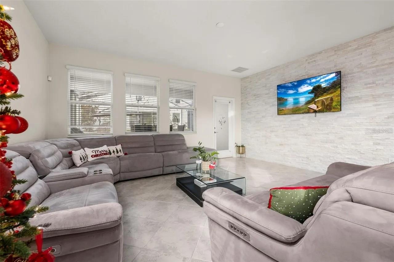 STONEYBROOK SOUTH TR K - Residential