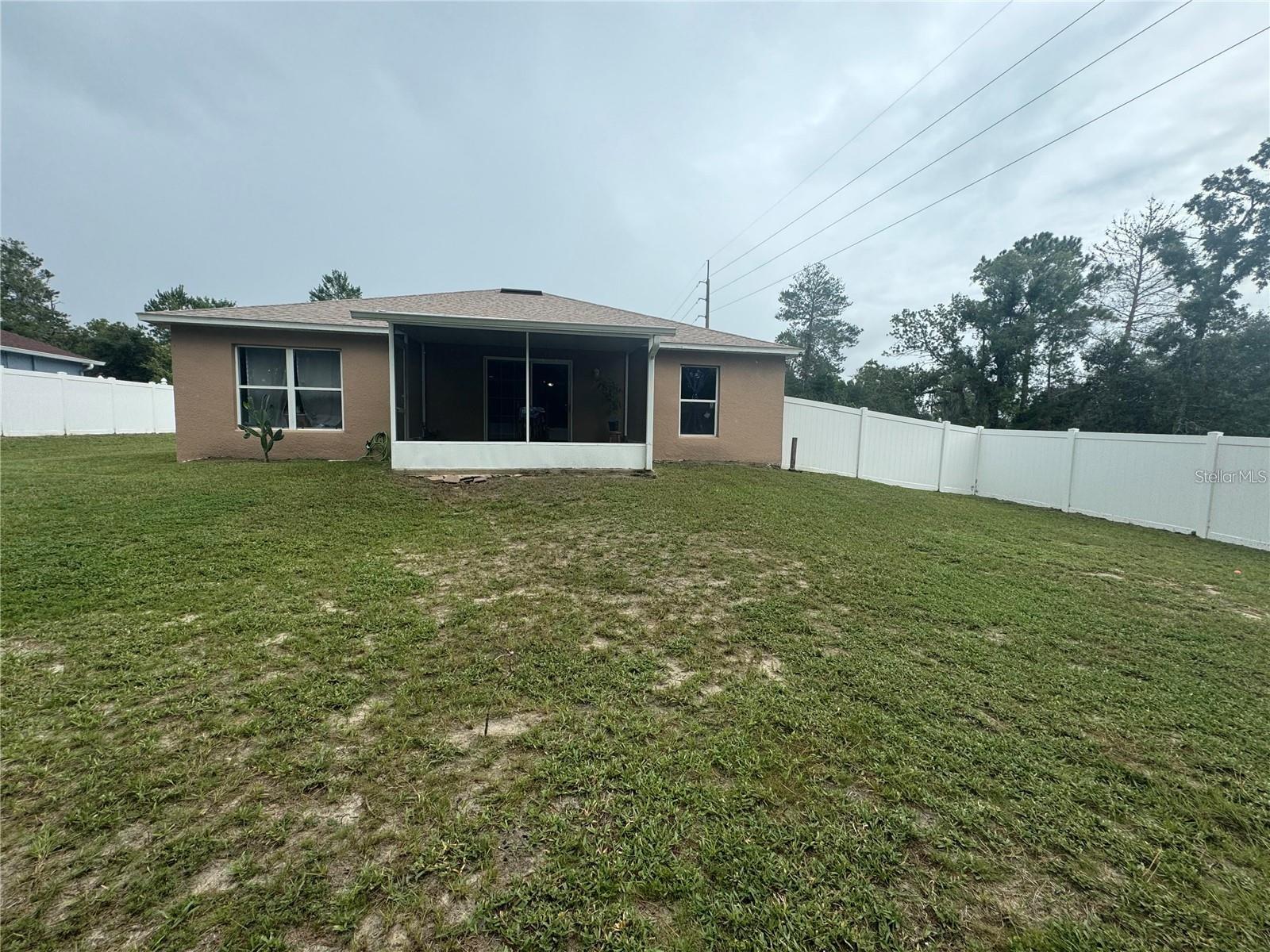 MARION OAKS UN 01 - Residential