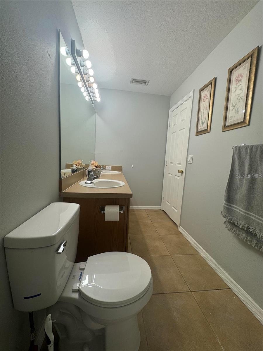 MARION OAKS UN 01 - Residential