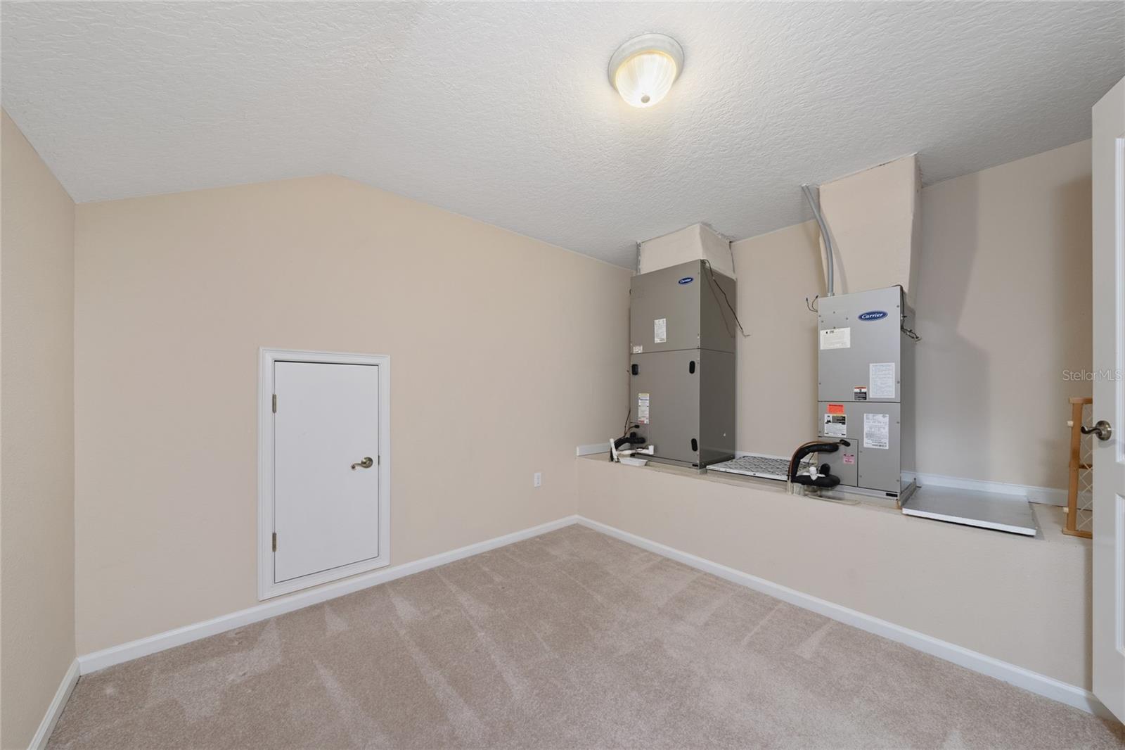 BUCKINGHAM ESTATES PH 2 - Residential