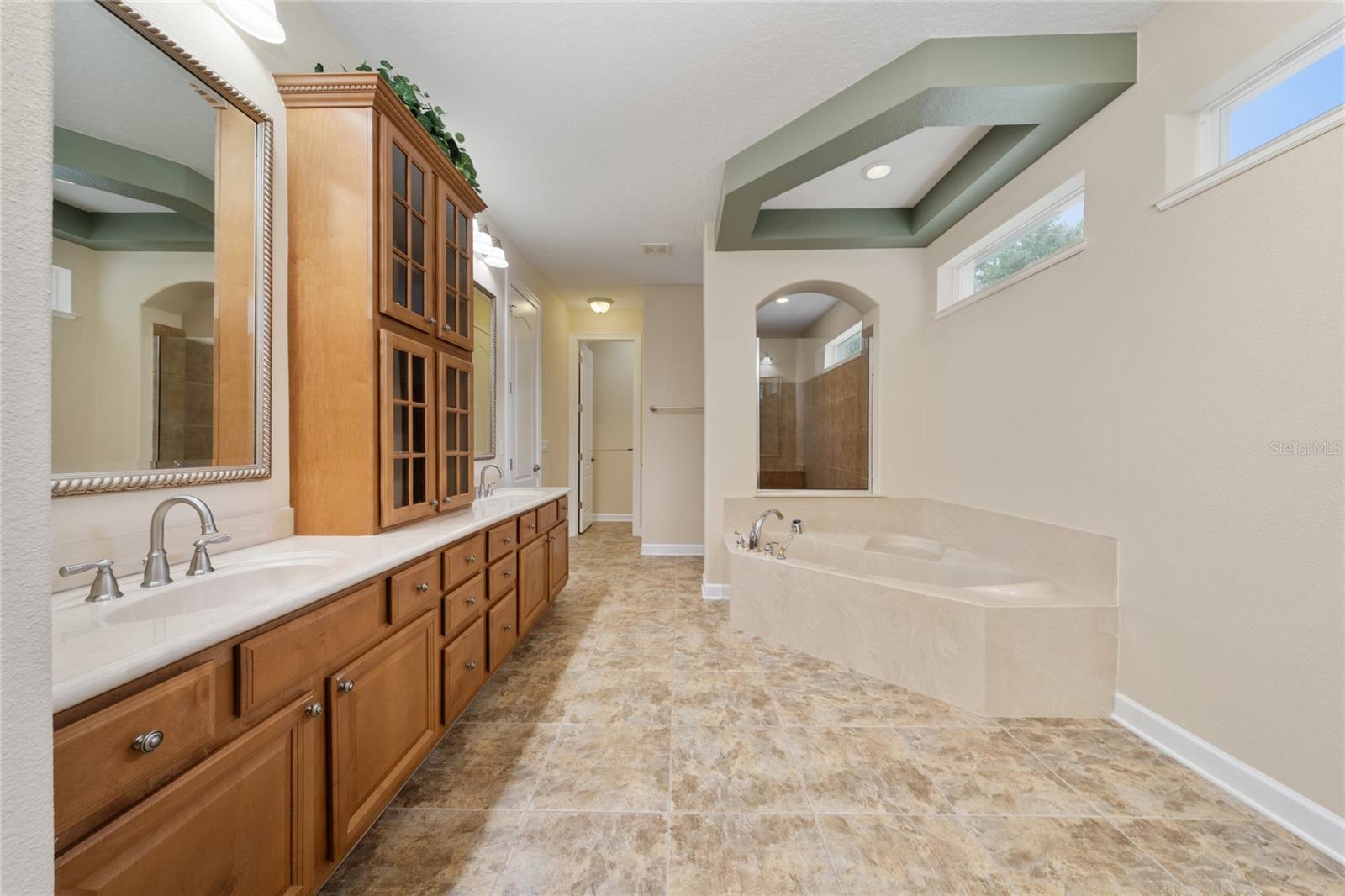 BUCKINGHAM ESTATES PH 2 - Residential