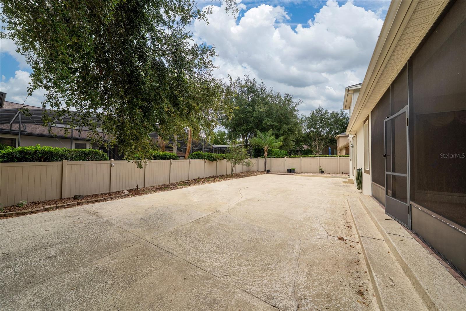 BUCKINGHAM ESTATES PH 2 - Residential