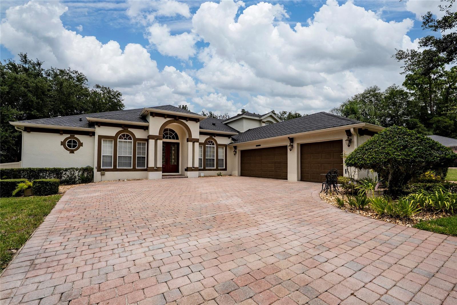 BUCKINGHAM ESTATES PH 2 - Residential