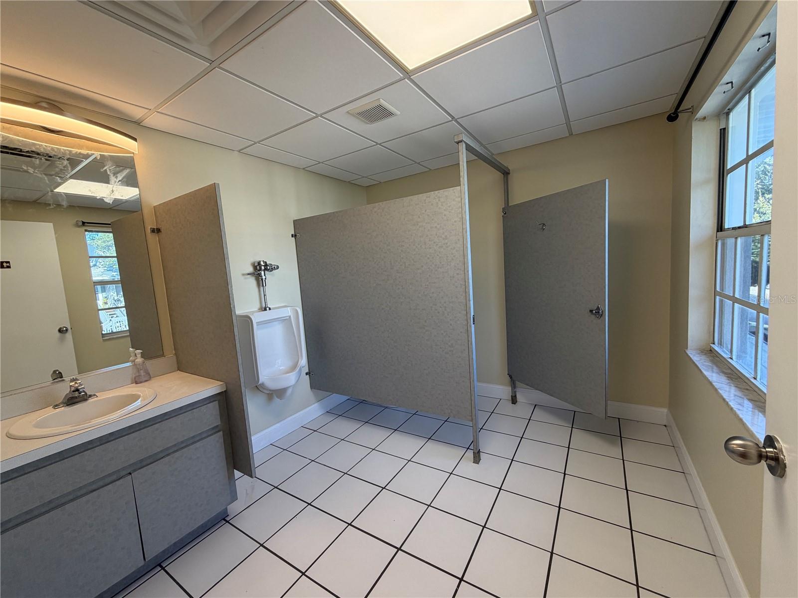 WESTSHORE CLUB I A CONDO - Commercial Sale