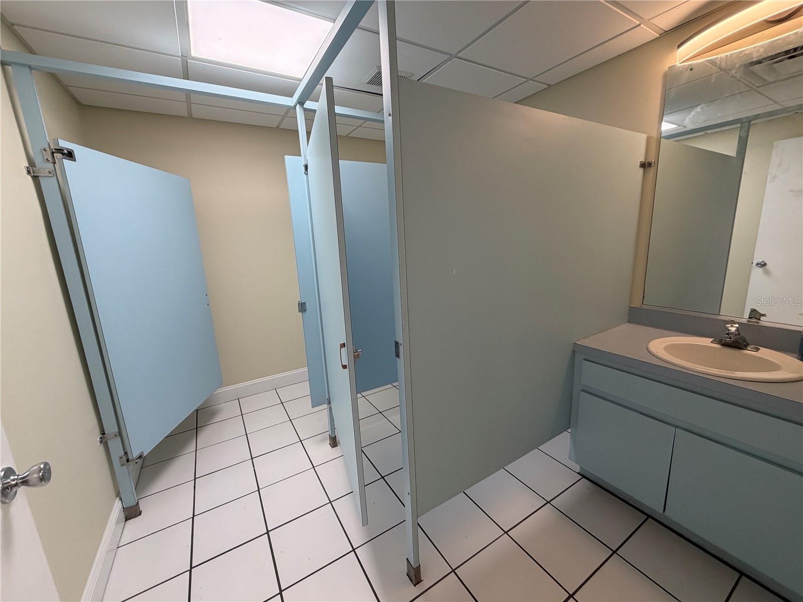 WESTSHORE CLUB I A CONDO - Commercial Sale