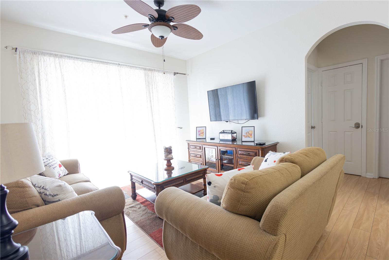 VENTURA AT WINDSOR HILLS CONDO PH 1 - Residential