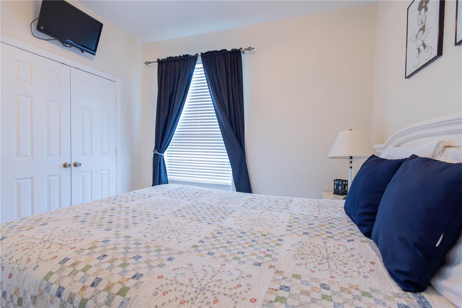 VENTURA AT WINDSOR HILLS CONDO PH 1 - Residential