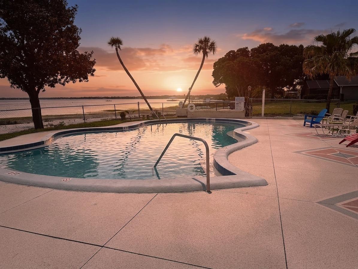 FOUNTAINHEAD CONDOS - Residential