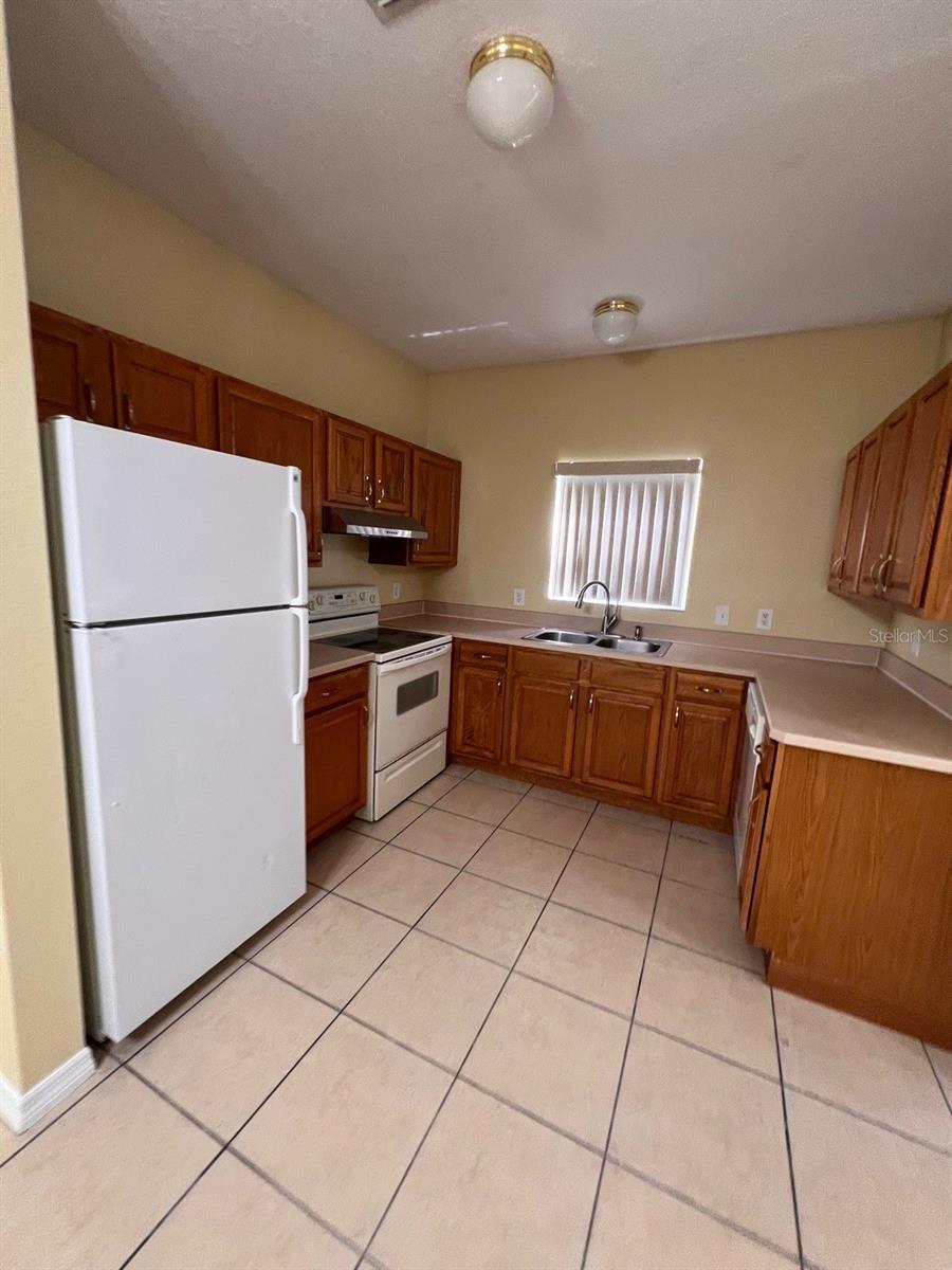BVL UNIT 1 - Residential Lease