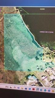 WATERFRONT * NO HOA * RESIDENTIAL/AGRICULTURE * IN THE CITY BUILDABLE * CLEAR LOT * PRIME LOCATION * GREAT INVESTMENT
this property located in the heart of Winter Haven City Polk County with almost 30 acres. Land has a combined parcel. First parcel: 25-29-14-000000-011010 (22.96 acres). Second Parcel: 25-29-14-000000-012010 (5.60 acres) and the Third parcel or Share access: 25-29-13-000000-033120 (0.53 acres). It has almost 1,100 feet water frontage with Lake Millsite. Great idea for business and build your dream house together. Price just reduced. Motivated owner.