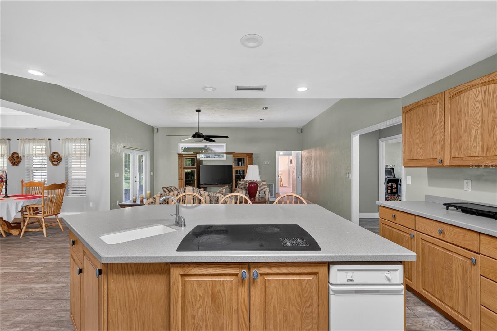 LANCASTER ESTATES - Residential