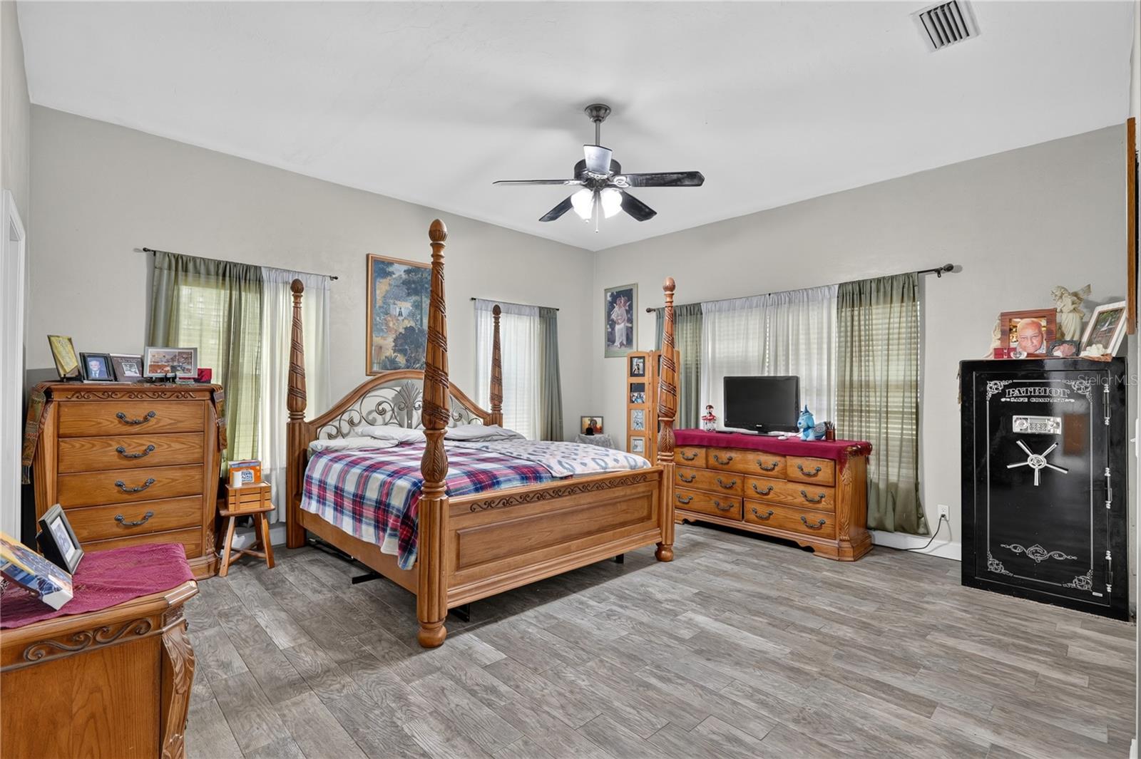 LANCASTER ESTATES - Residential