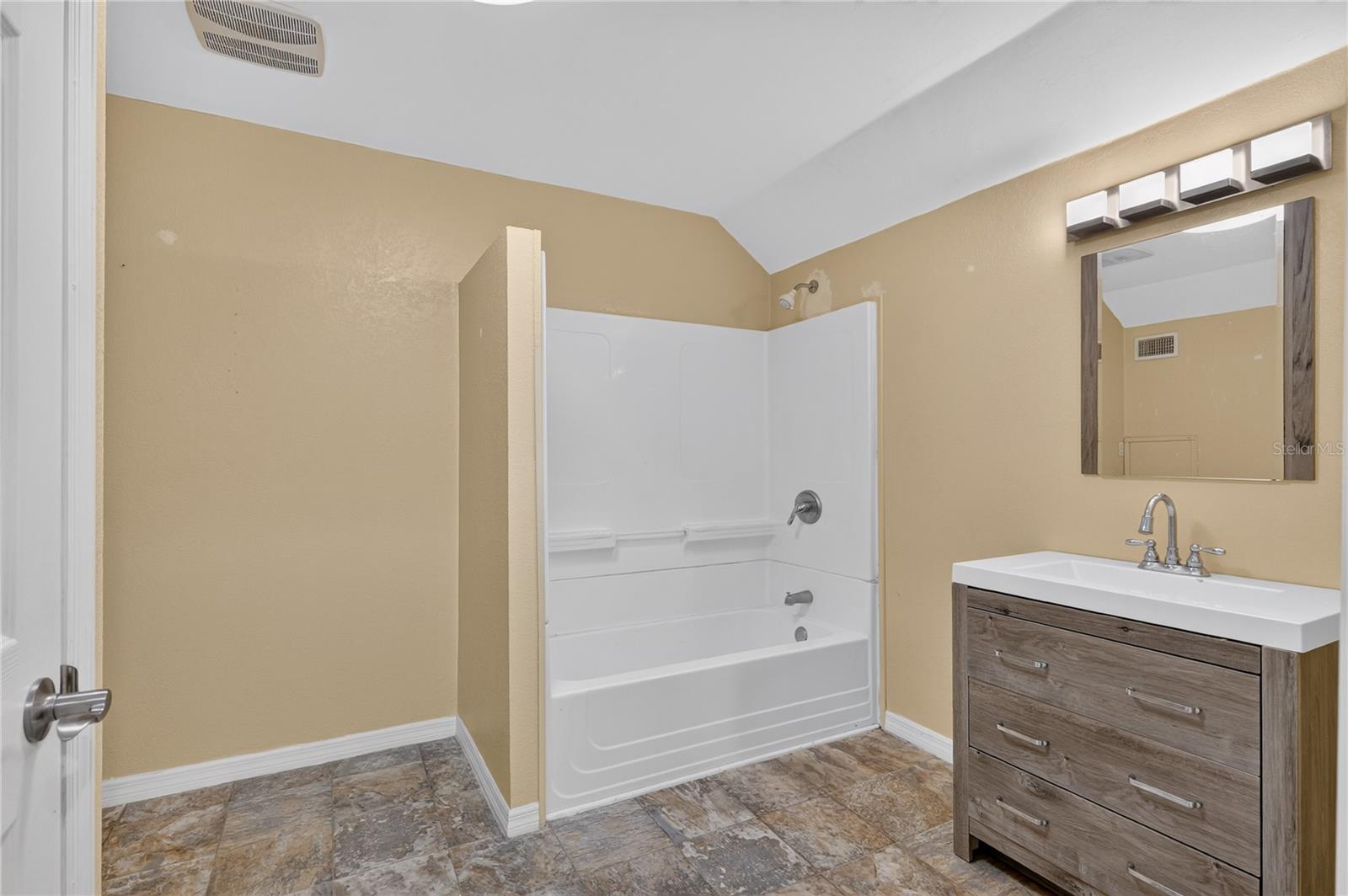 LANCASTER ESTATES - Residential