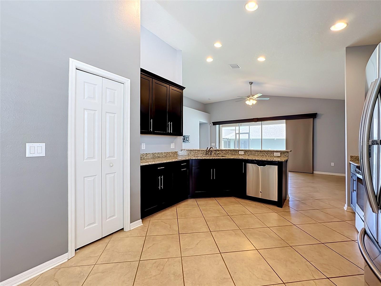 AVELAR CREEK NORTH - Residential