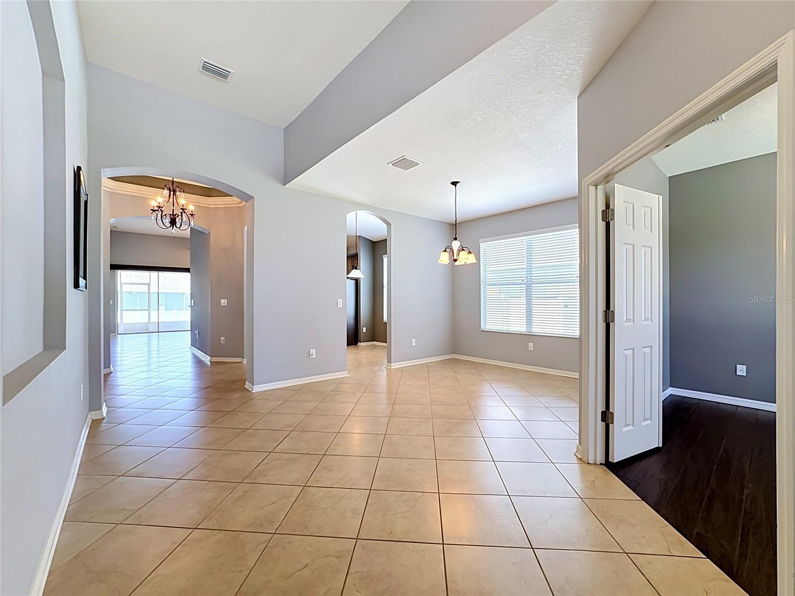 AVELAR CREEK NORTH - Residential