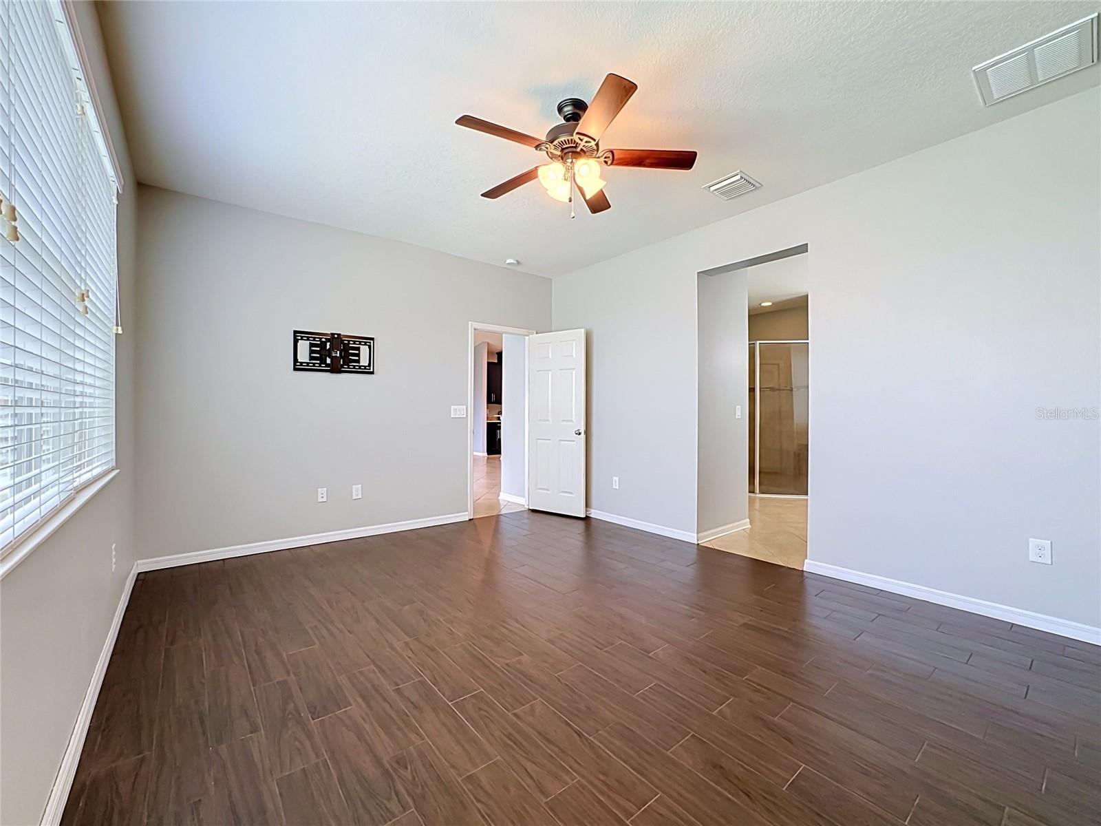 AVELAR CREEK NORTH - Residential