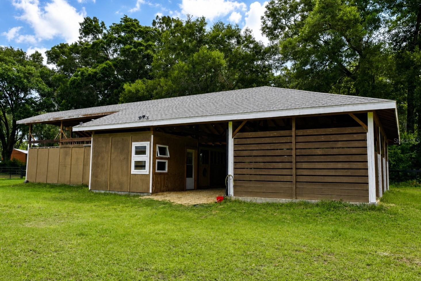 MEADOW WOOD FARMS UN #2 - Residential