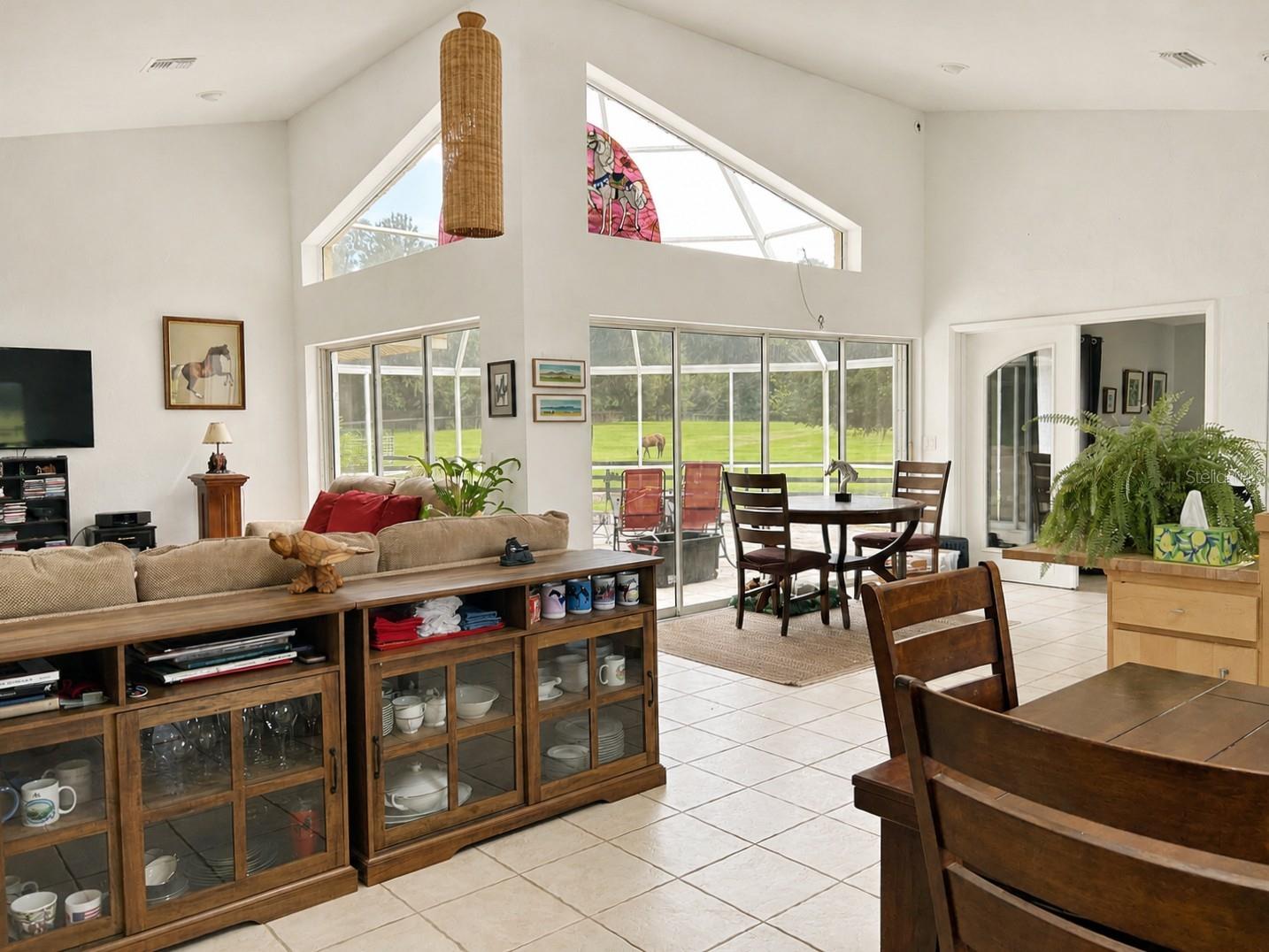 MEADOW WOOD FARMS UN #2 - Residential