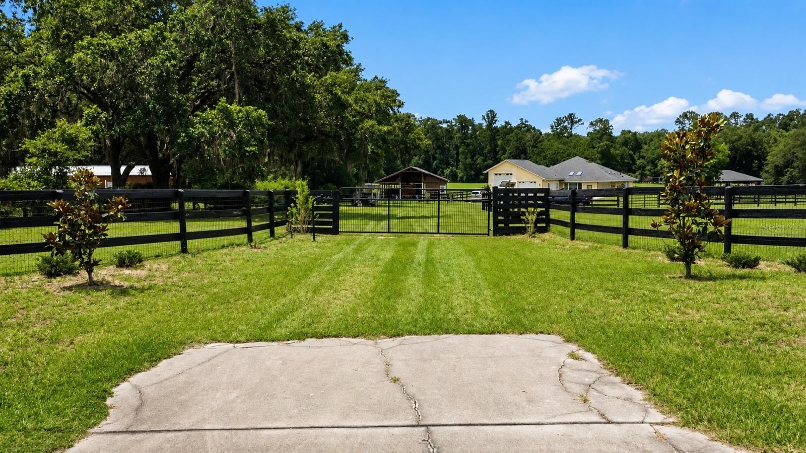 MEADOW WOOD FARMS UN #2 - Residential