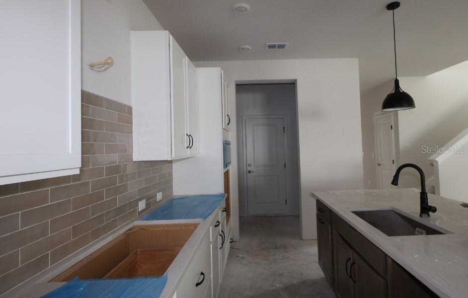 EASTLYN - Residential