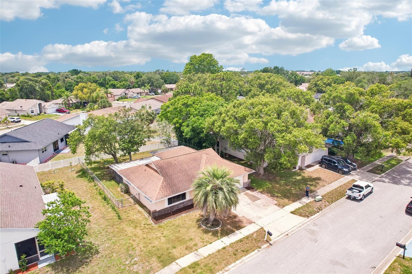 RAVENSWOOD VILLAGE - Residential