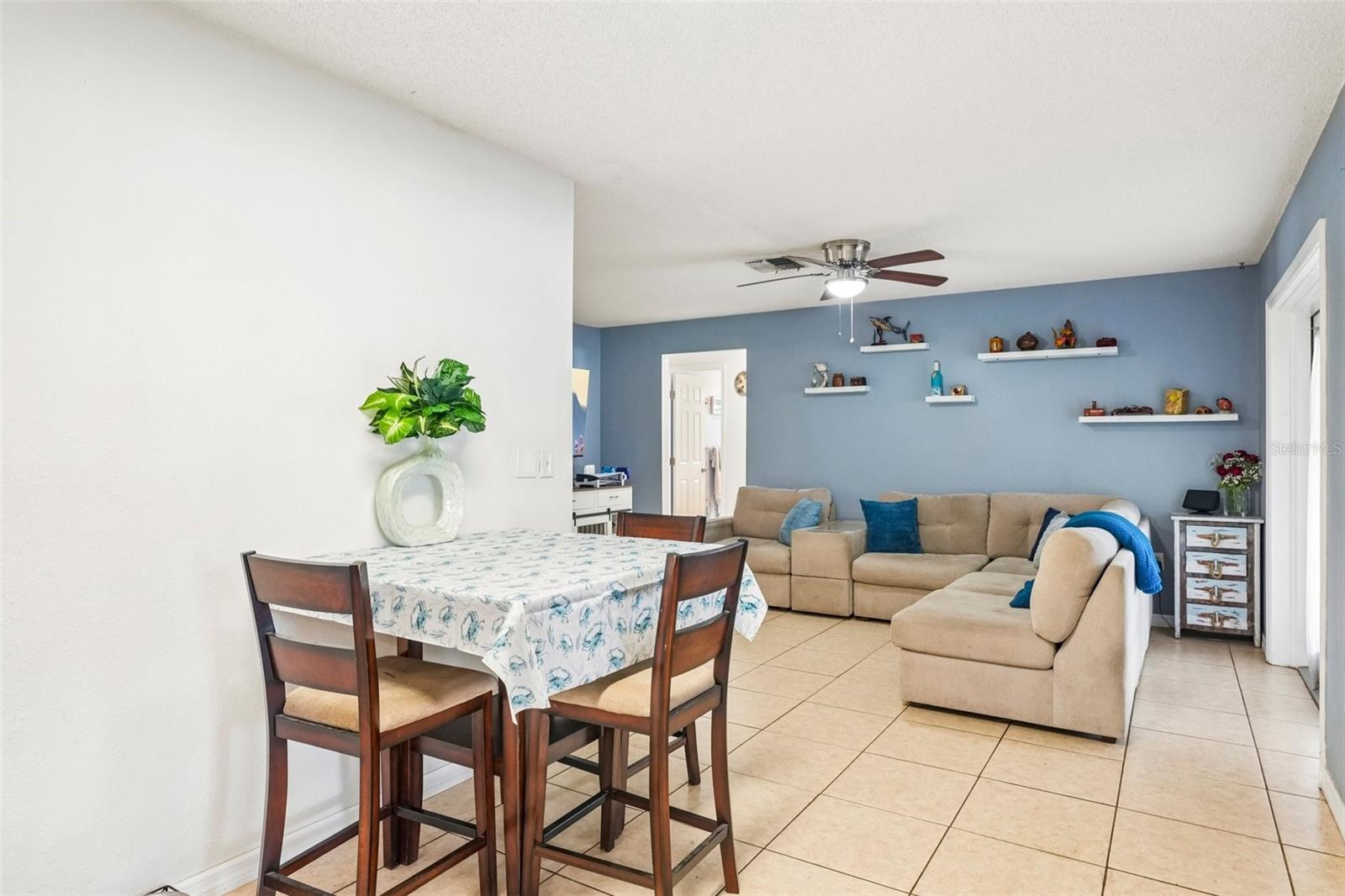 RAVENSWOOD VILLAGE - Residential