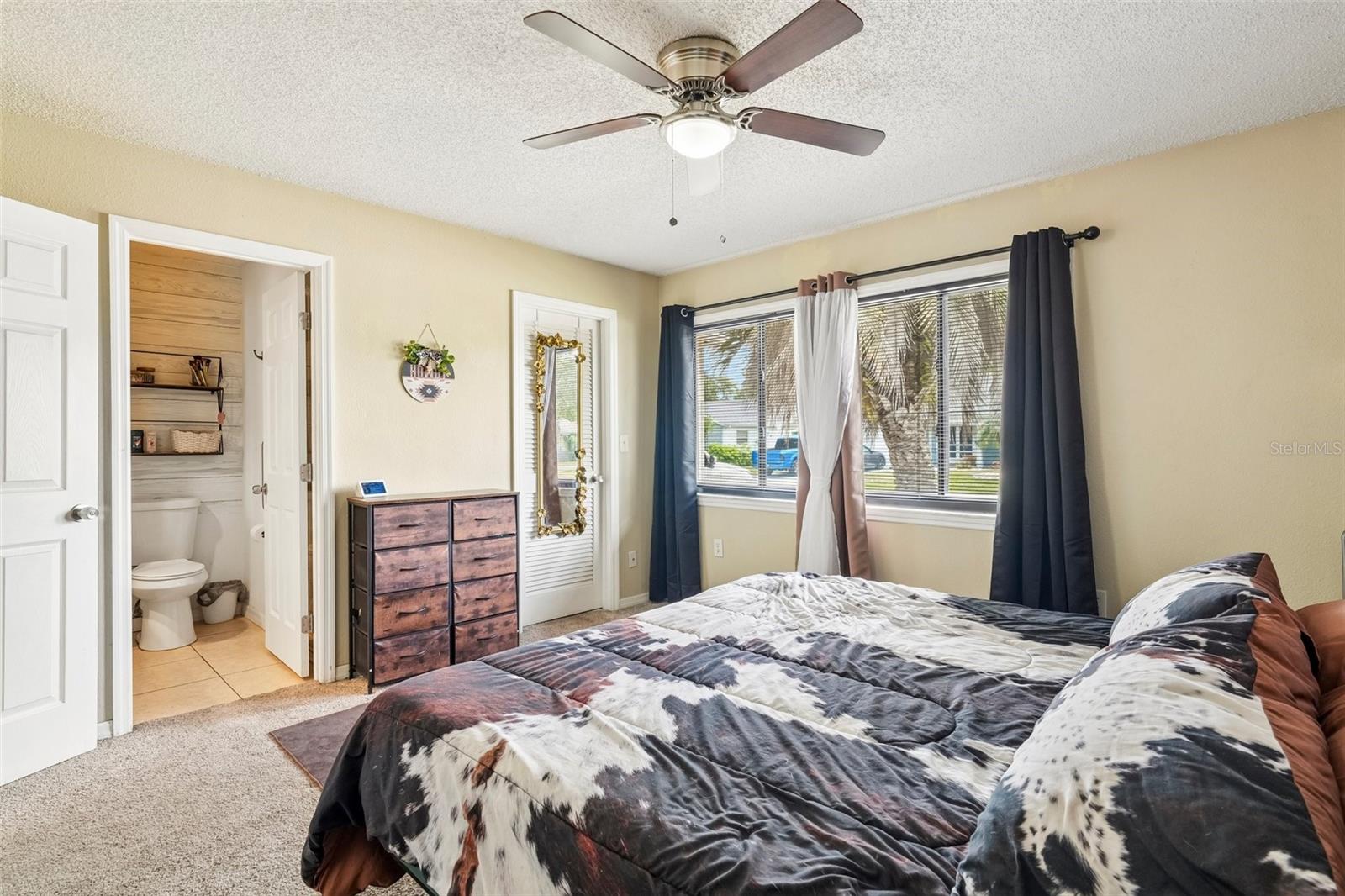 RAVENSWOOD VILLAGE - Residential