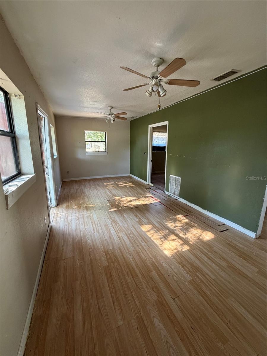 DIXIE HOME SITES - Residential