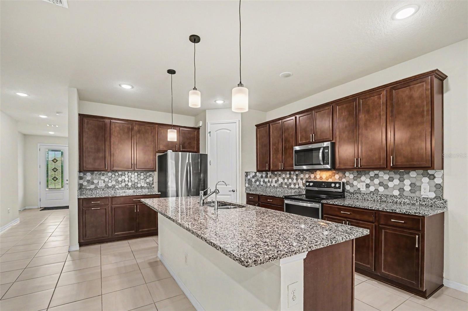 RIVER RUN PRESERVE - Residential