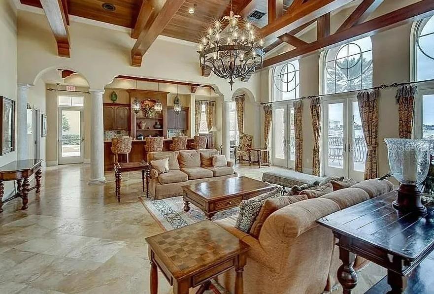 BELLE HARBOR CONDO - Residential Lease