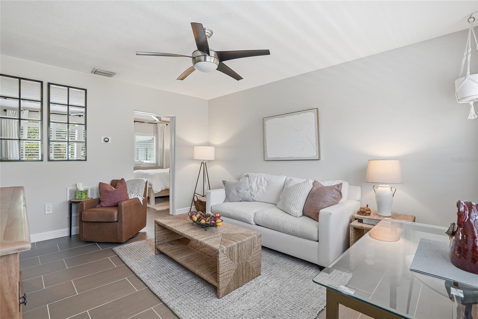 DUNBAR THE CONDO - Residential