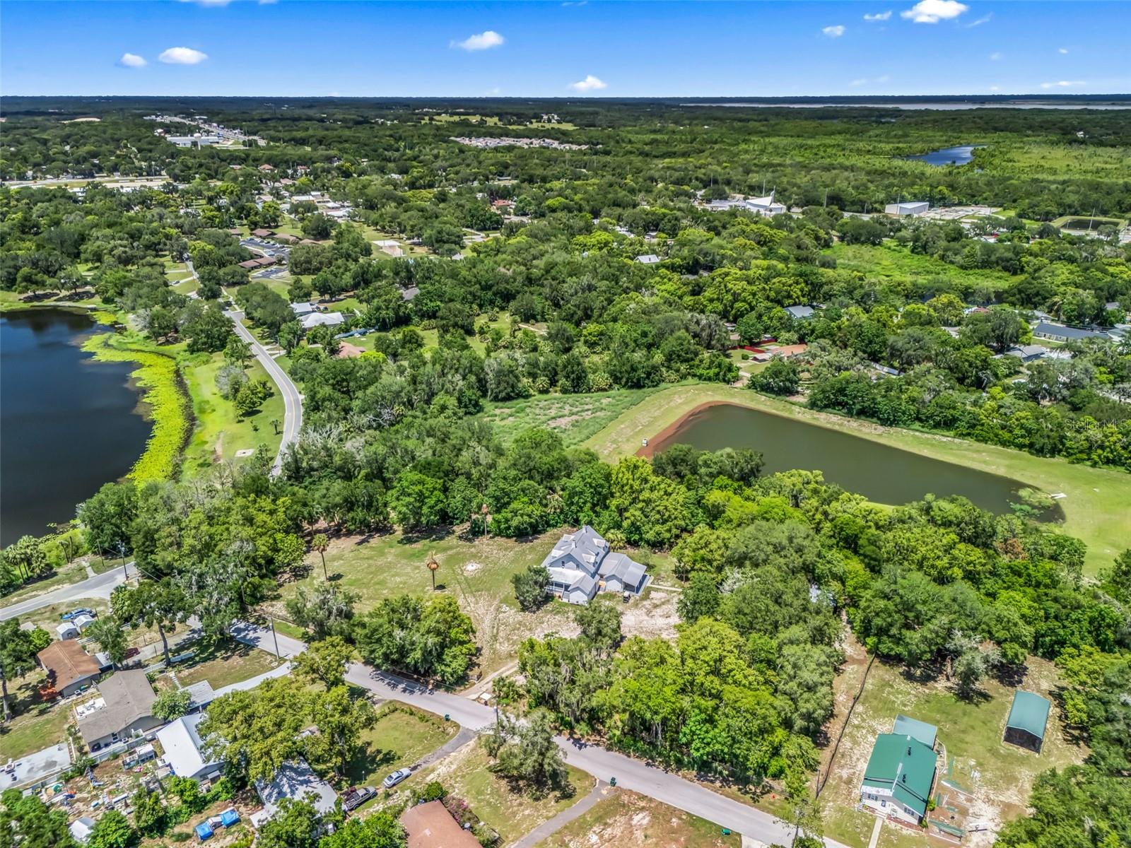 FRUITLAND PARK - Residential