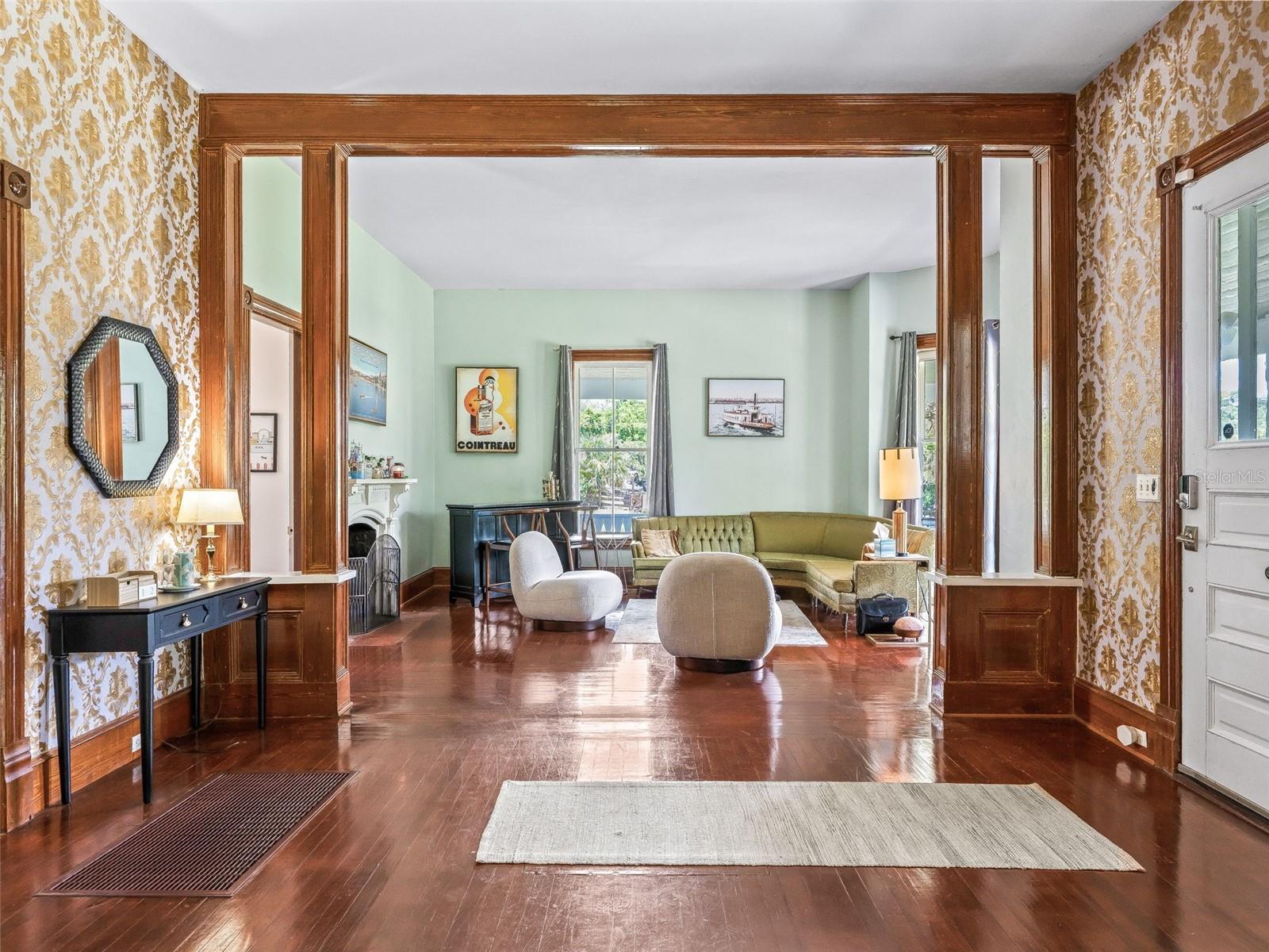 FRUITLAND PARK - Residential