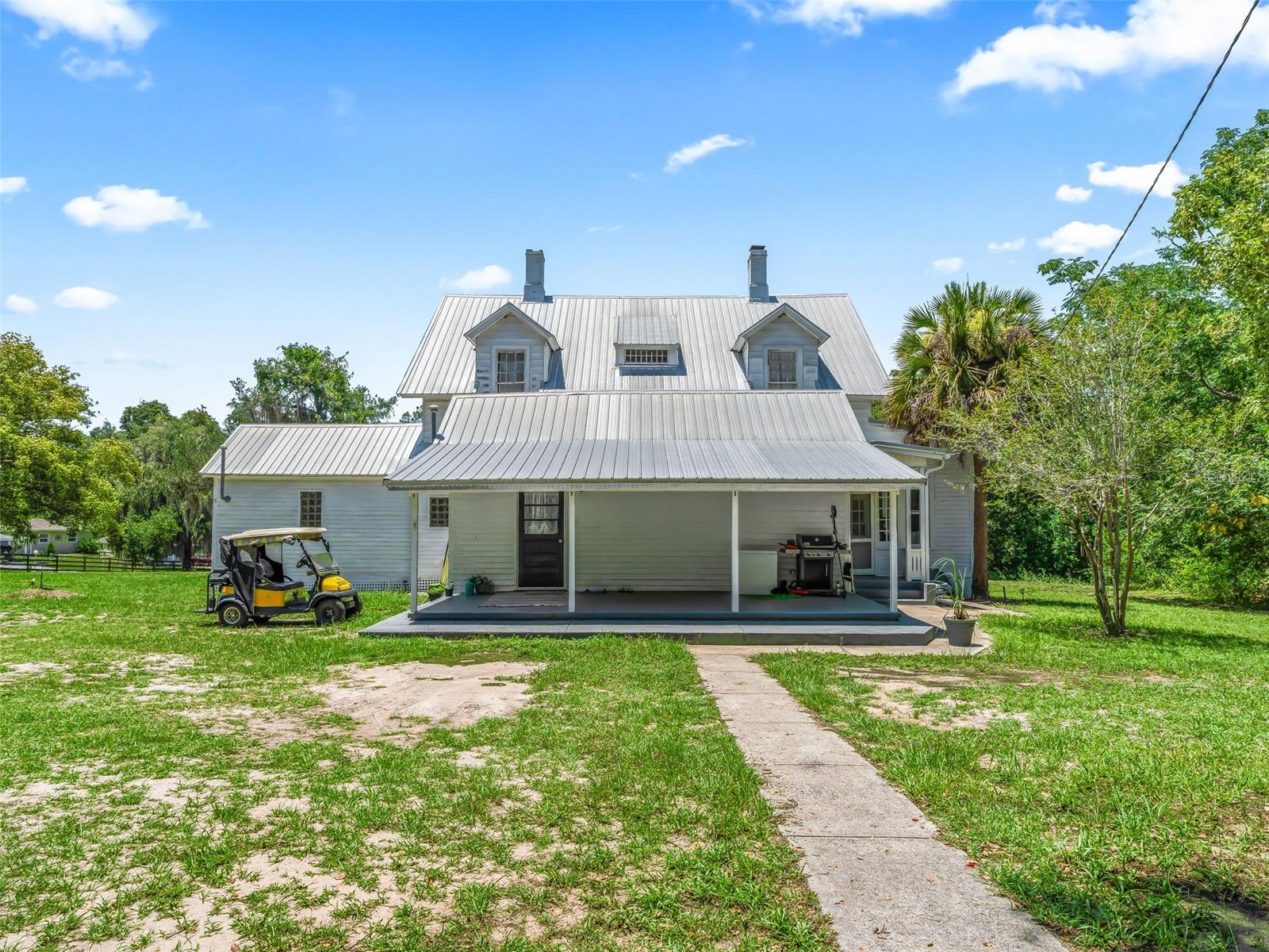 FRUITLAND PARK - Residential