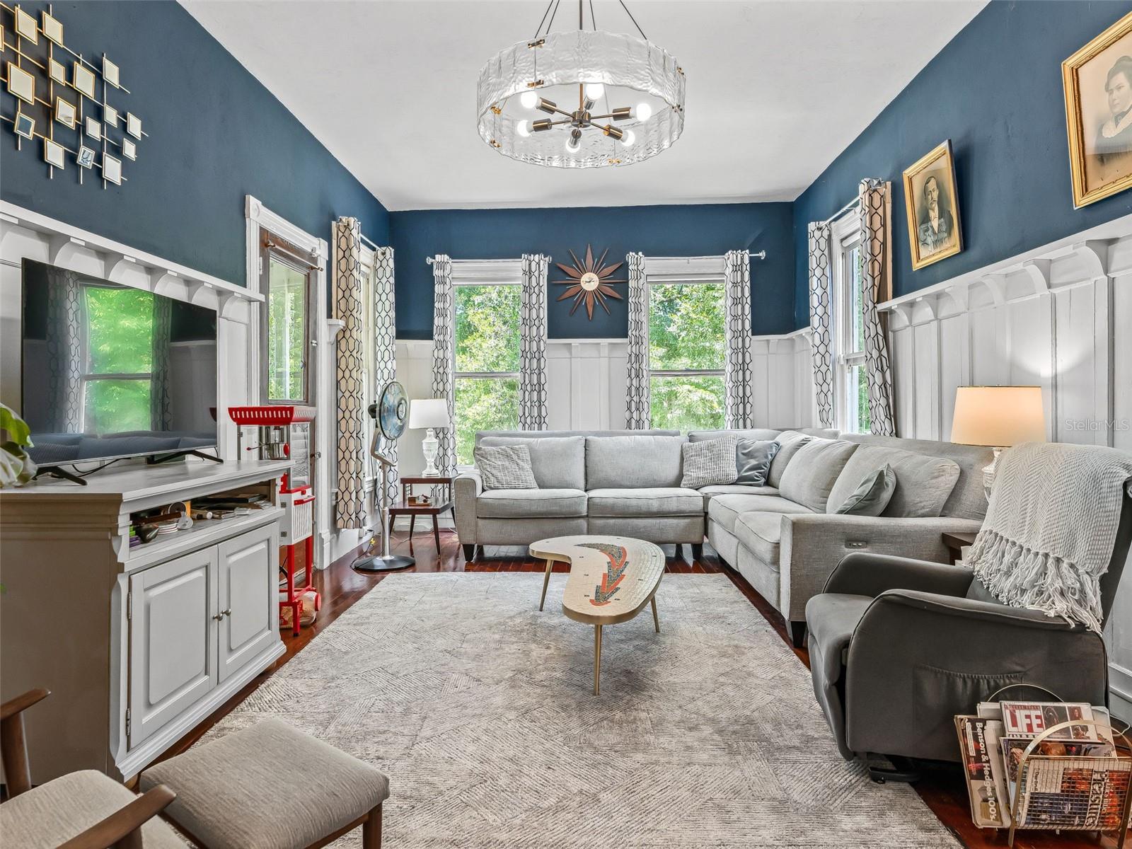 FRUITLAND PARK - Residential