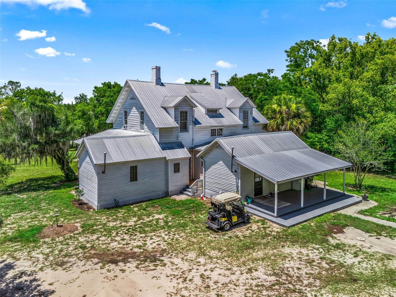 FRUITLAND PARK - Residential