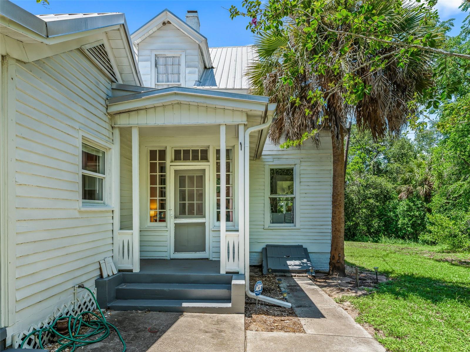 FRUITLAND PARK - Residential