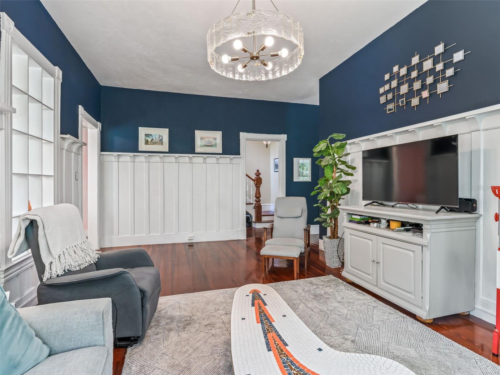 FRUITLAND PARK - Residential