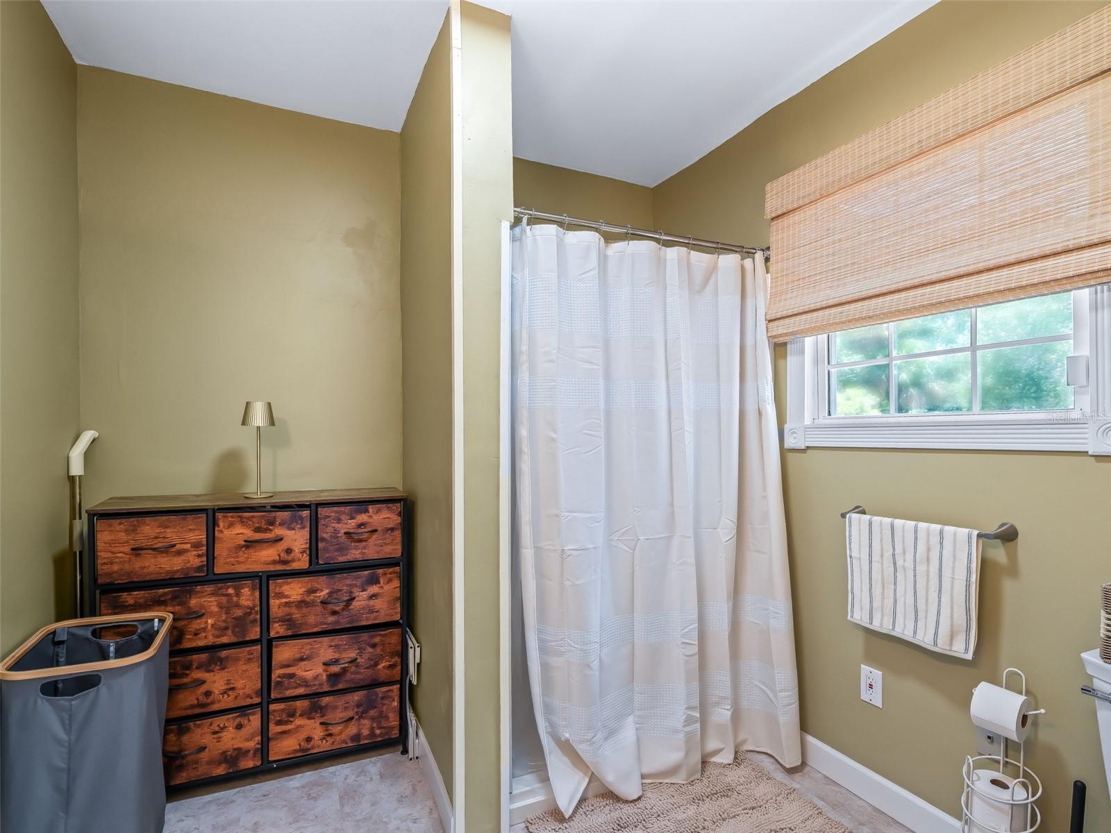 FRUITLAND PARK - Residential